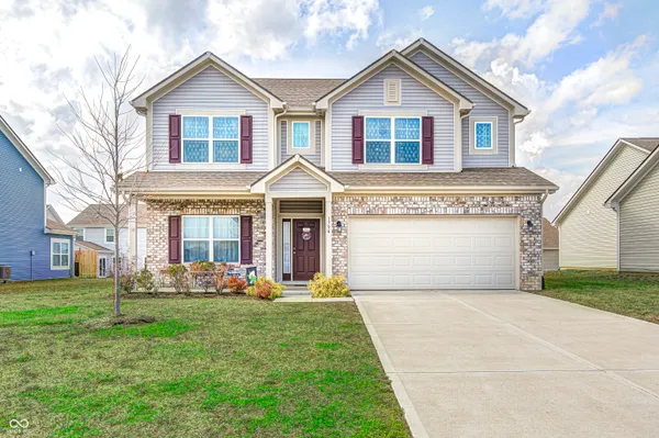 $365,000 | 1794 North Clearwater Drive, Greenfield, IN 46140