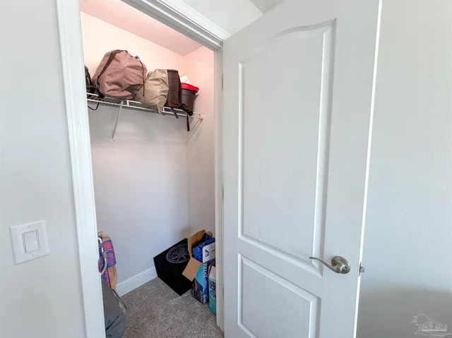 $1,900 | 392 Hilburn Lane, Pensacola, FL 32504