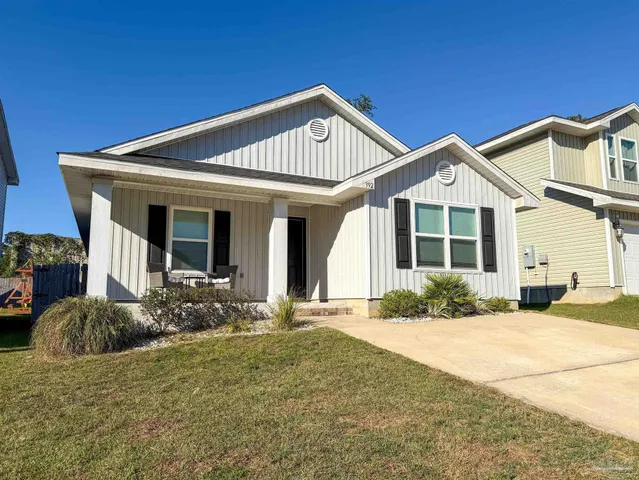 $1,900 | 392 Hilburn Lane, Pensacola, FL 32504