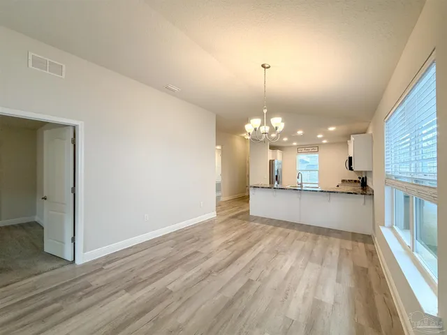 $1,850 | 392 Hilburn Lane, Pensacola, FL 32504