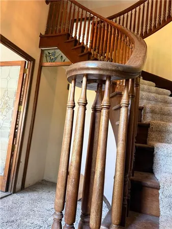 $825,000 | 3049 Kingman Road, Ottawa, KS 66067
