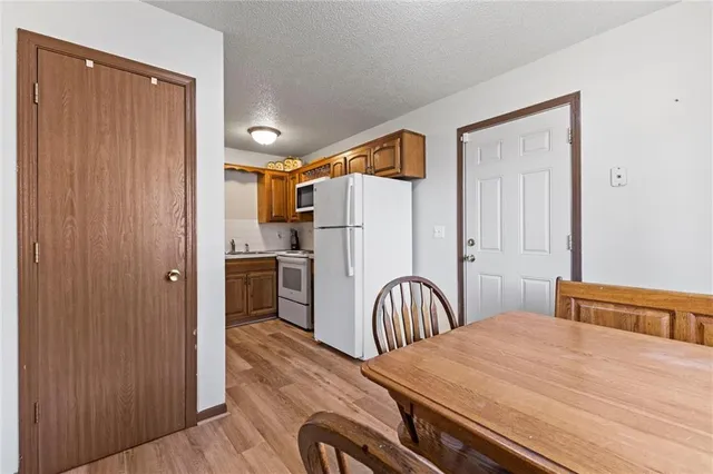 $240,000 | 435 North Chestnut Street, Olathe, KS 66061