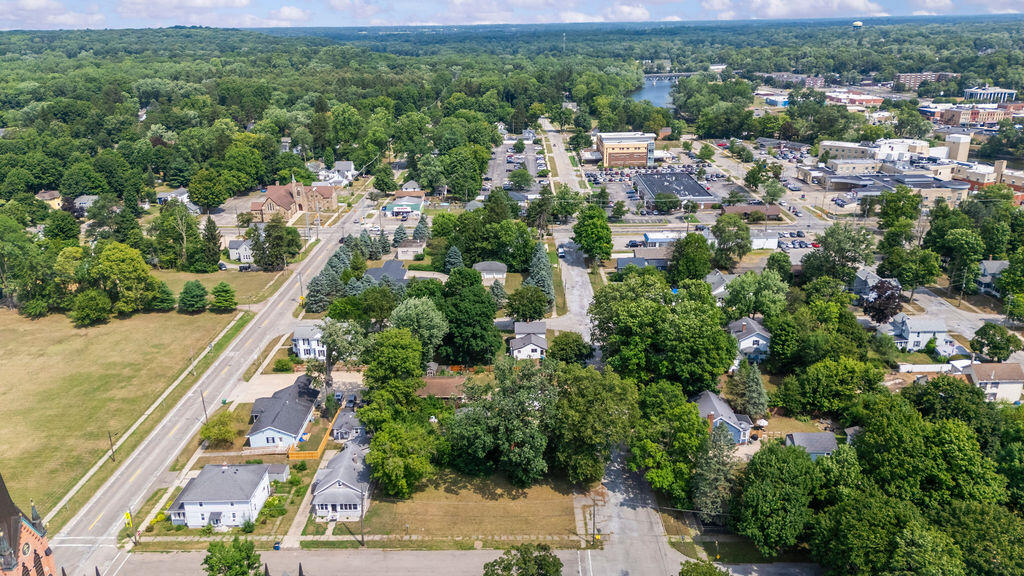 124 South State Street Niles, MI 49120 - Photo 8 of 13 a8