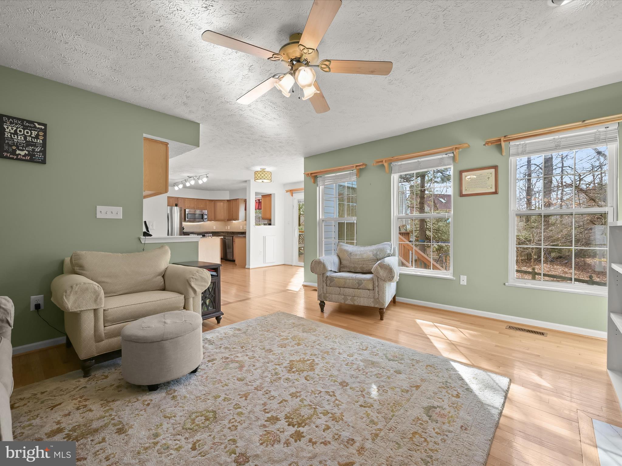 2333 Golden Chapel Road Odenton, MD 21113 - Photo 23 of 62 a living room with furniture and a large window