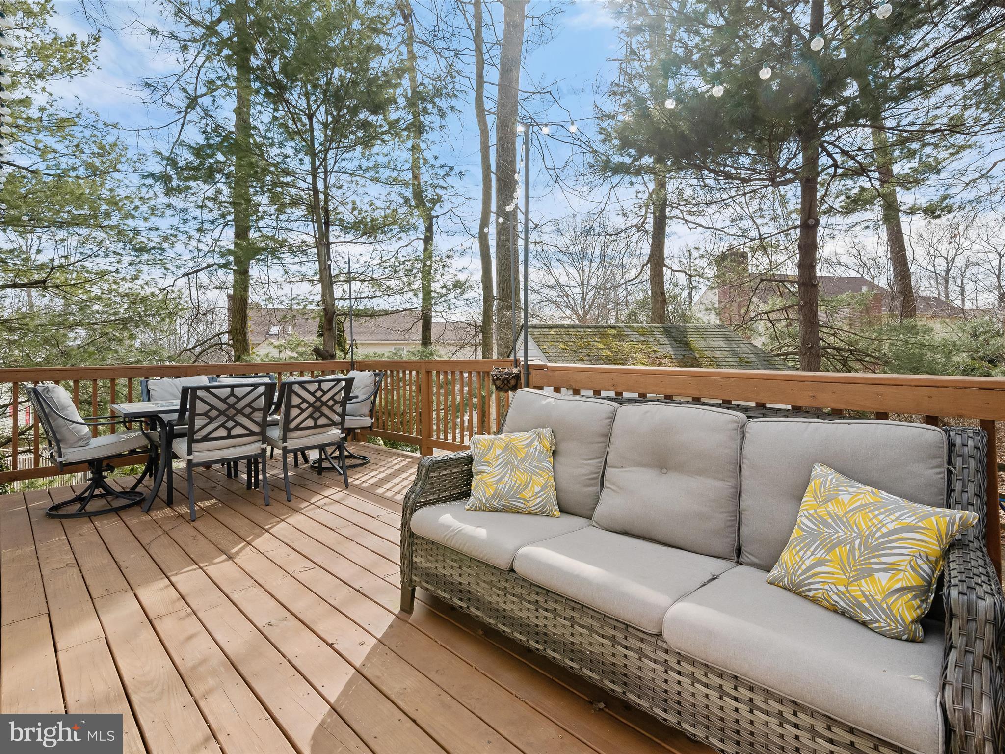 2333 Golden Chapel Road Odenton, MD 21113 - Photo 4 of 62 Expansive deck