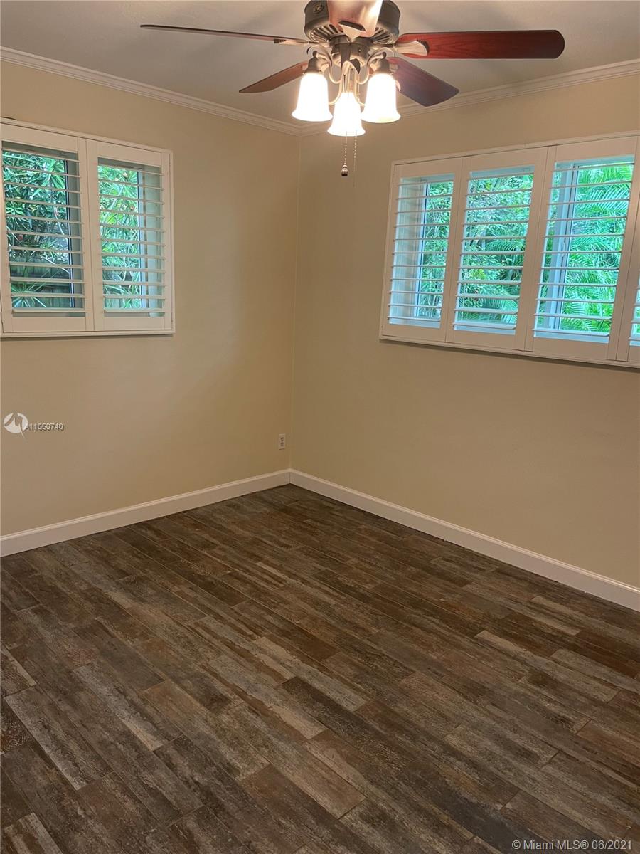 8570 Southwest 125th Street Miami, FL 33156 - Photo 11 of 18