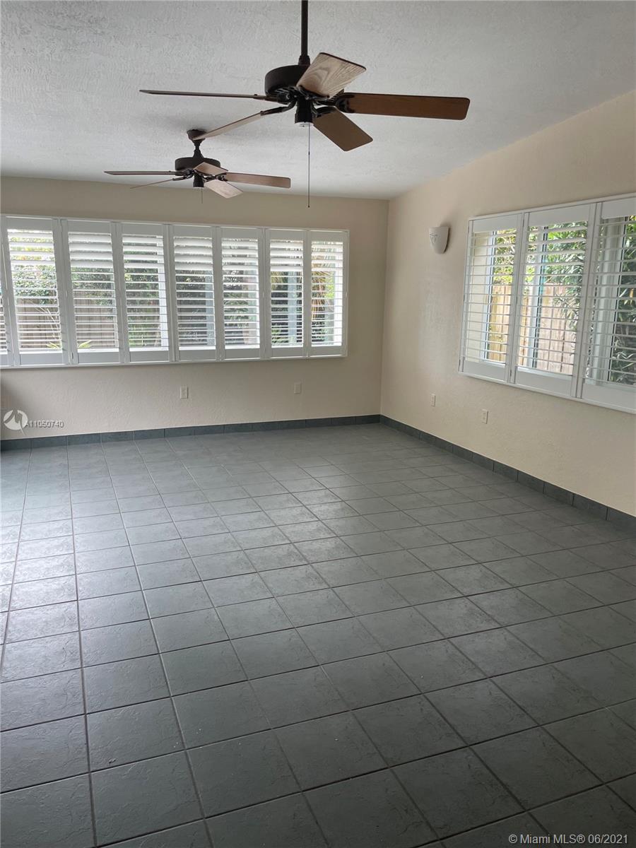 8570 Southwest 125th Street Miami, FL 33156 - Photo 14 of 18