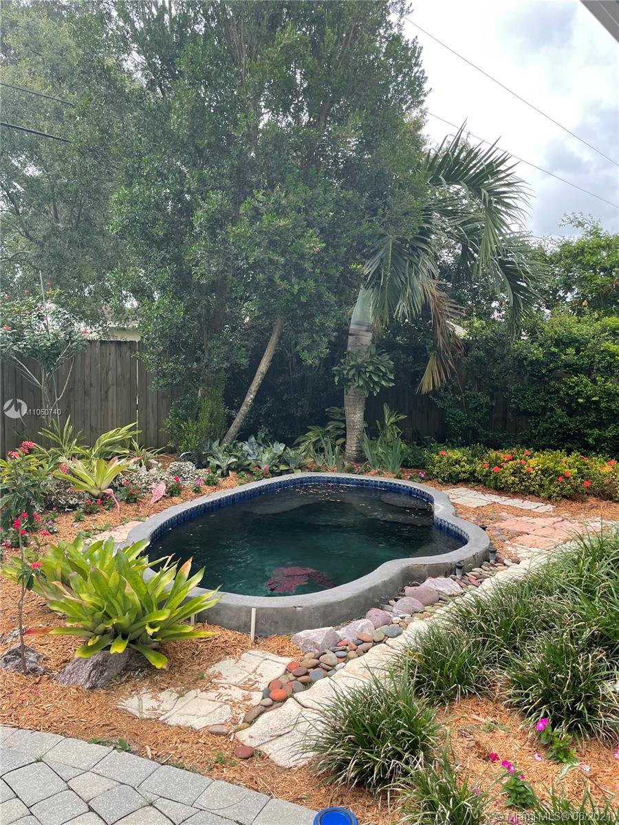 8570 Southwest 125th Street Miami, FL 33156 - Photo 17 of 18