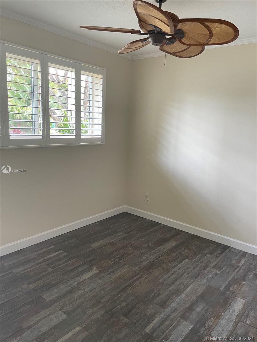 8570 Southwest 125th Street Miami, FL 33156 - Photo 10 of 18