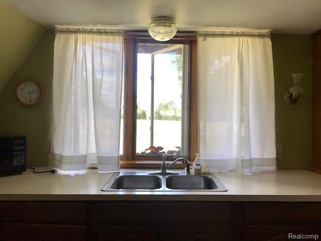 157 North Engle Road Imlay City, MI 48444 - Photo 30 of 41 IMG_2384.jpg