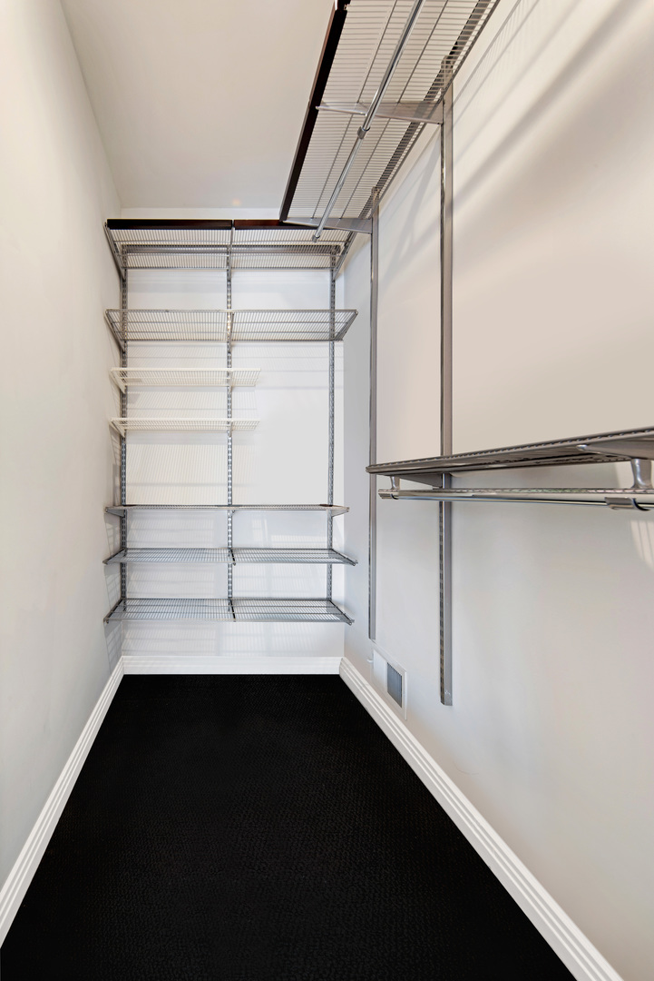 1137 West Monroe Street, Unit 8 Chicago, IL 60607 - Photo 14 of 25