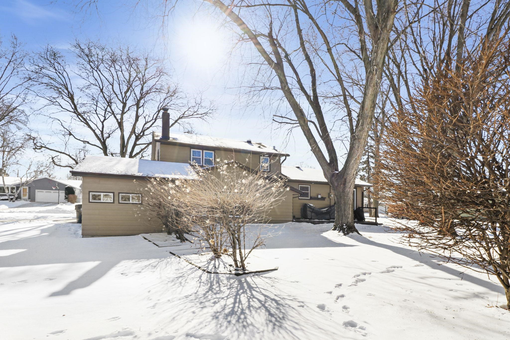 132 West MacArthur Street Sun Prairie, WI 53590 - Photo 12 of 36