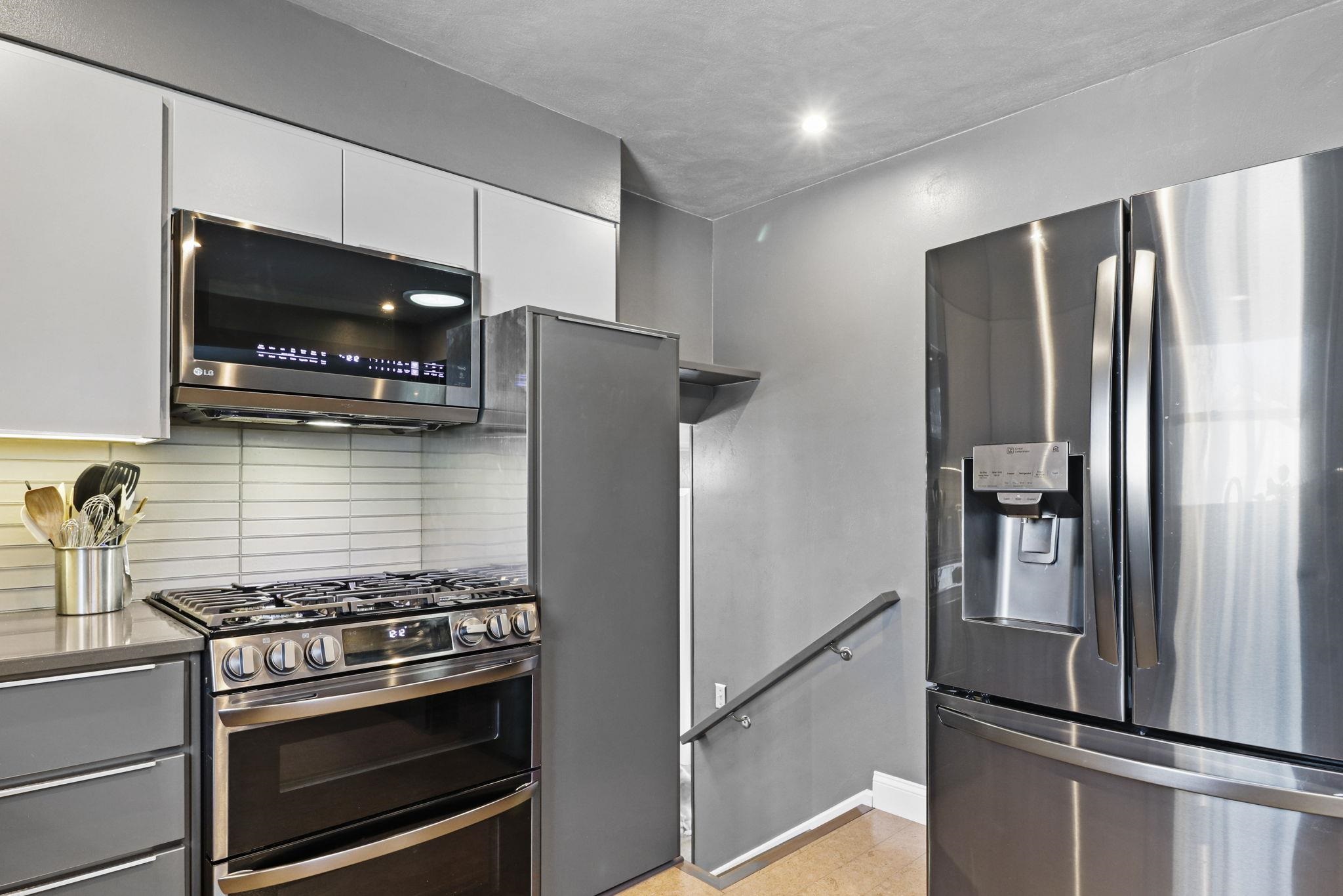 132 West MacArthur Street Sun Prairie, WI 53590 - Photo 13 of 36