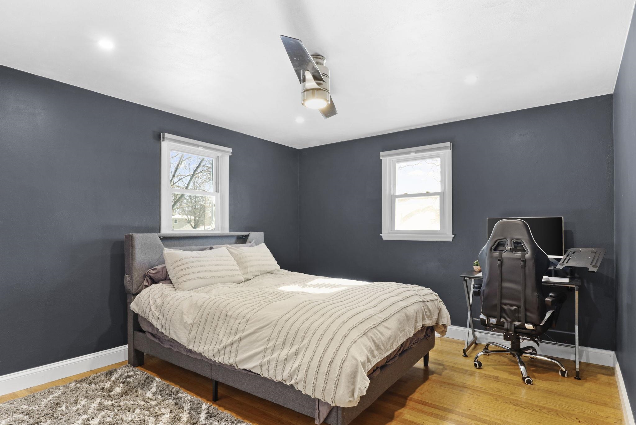 132 West MacArthur Street Sun Prairie, WI 53590 - Photo 25 of 36