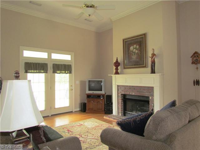 905 Gallimore Dairy Road High Point, NC 27265 - Photo 3 of 16 Den/Family/Great Room.