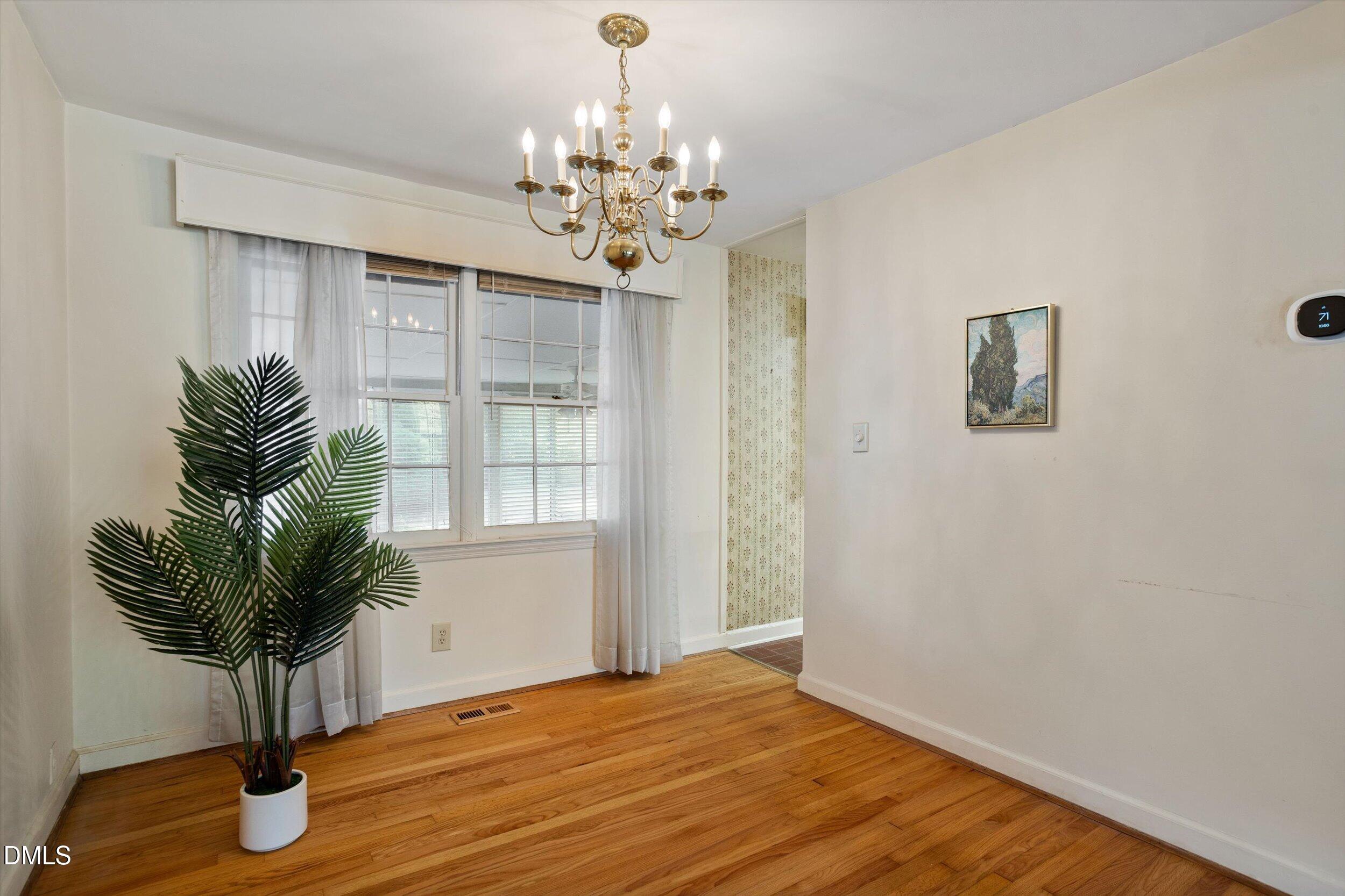 3413 Redbud Lane Raleigh, NC 27607 - Photo 11 of 33 11