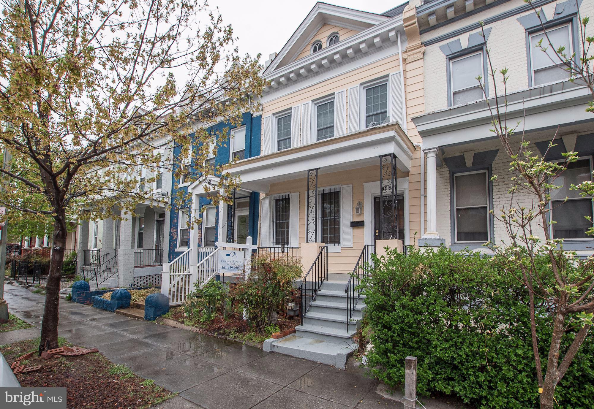 747 Park Road Northwest Washington, DC 20010 - Photo 1 of 37 Front