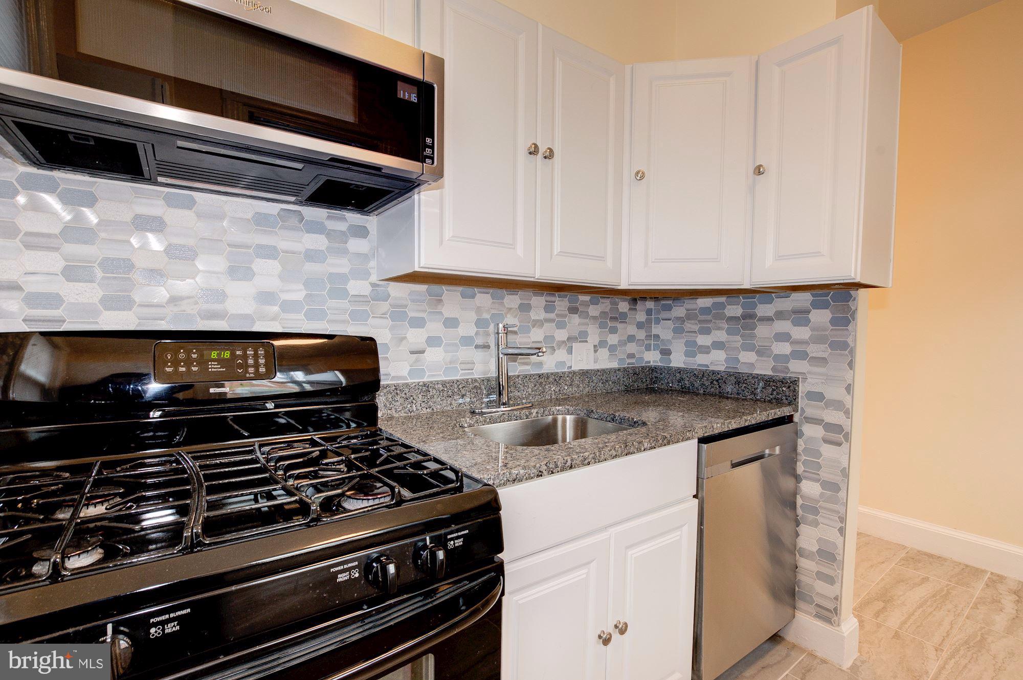 747 Park Road Northwest Washington, DC 20010 - Photo 12 of 37 Kitchen