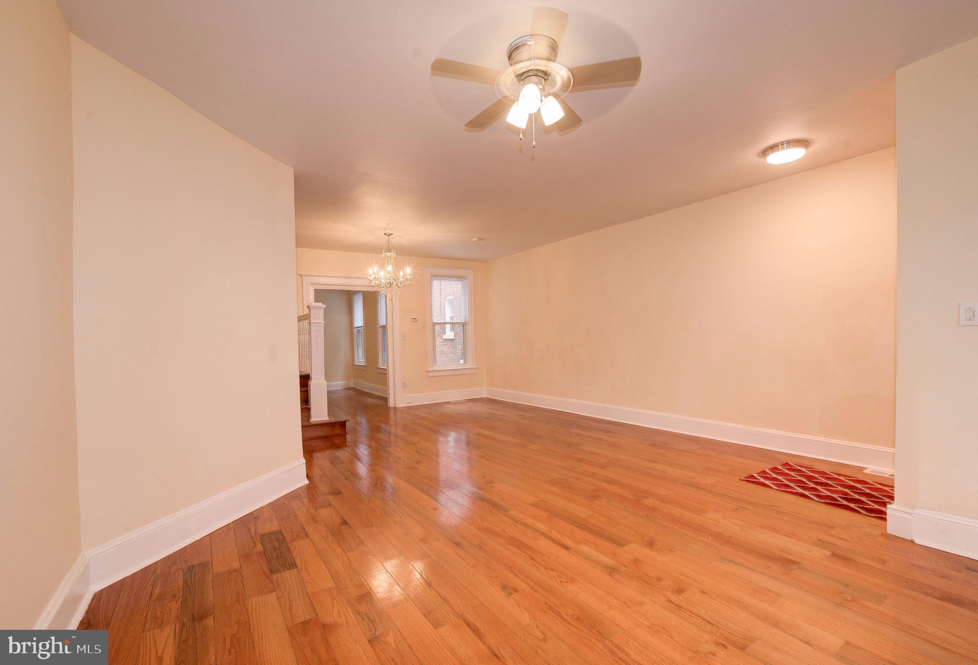 747 Park Road Northwest Washington, DC 20010 - Photo 9 of 37 Dining Room