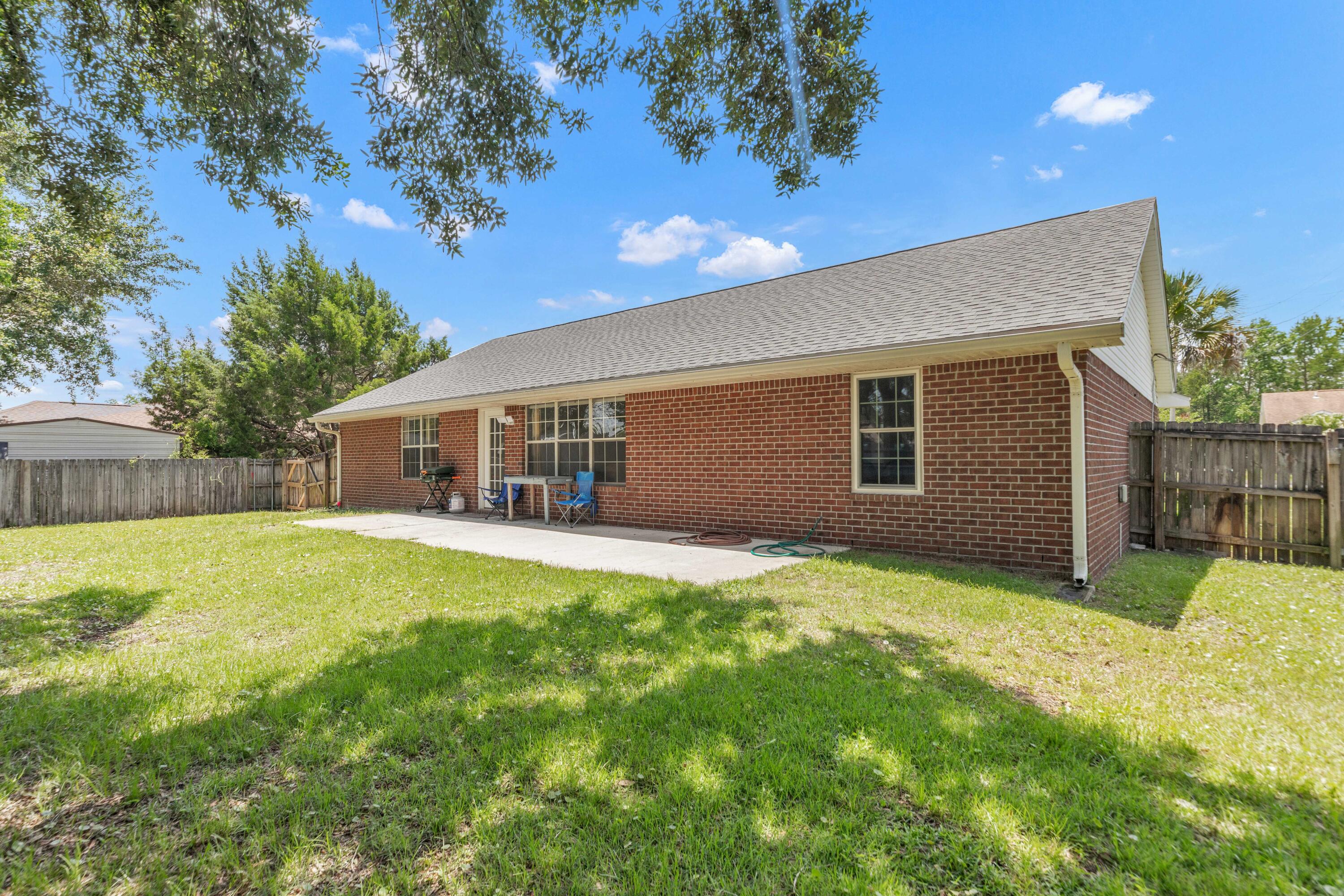 2091 Alfred Boulevard Navarre, FL 32566 - Photo 34 of 36 147A0137