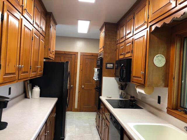 86 Summer Street Dover-Foxcroft, ME 04426 - Photo 6 of 32 Paydos 110