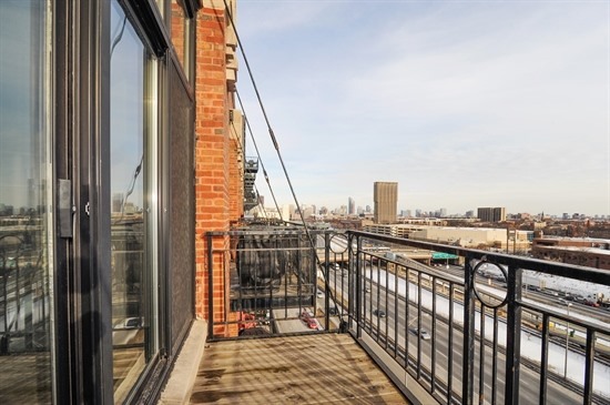 1250 West Van Buren Street, Unit 714 Chicago, IL 60607 - Photo 11 of 14