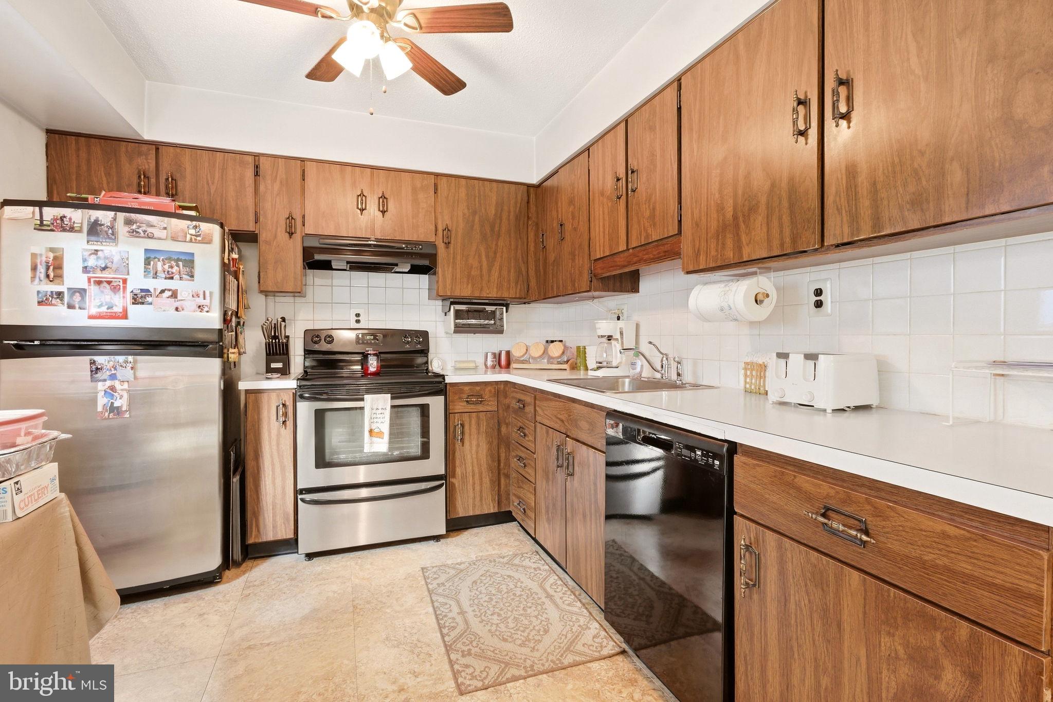 7 Georgetown Road Lindenwold, NJ 08021 - Photo 8 of 25 Gallery Image 8