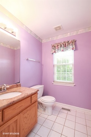 1222 Mason Street DeKalb, IL 60115 - Photo 9 of 18