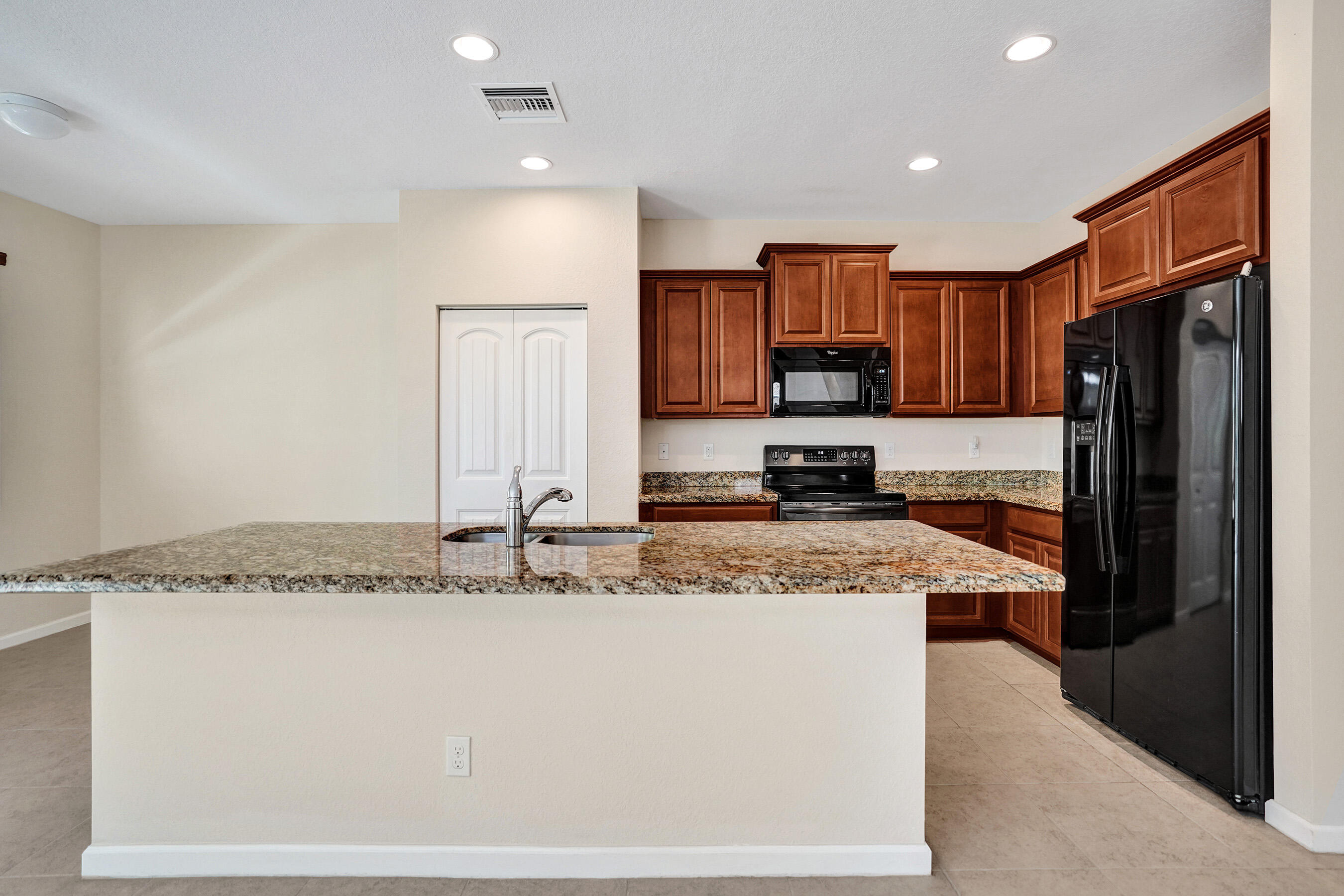 841 Palm Tree Lane West Palm Beach, FL 33415 - Photo 19 of 96 DSC00361