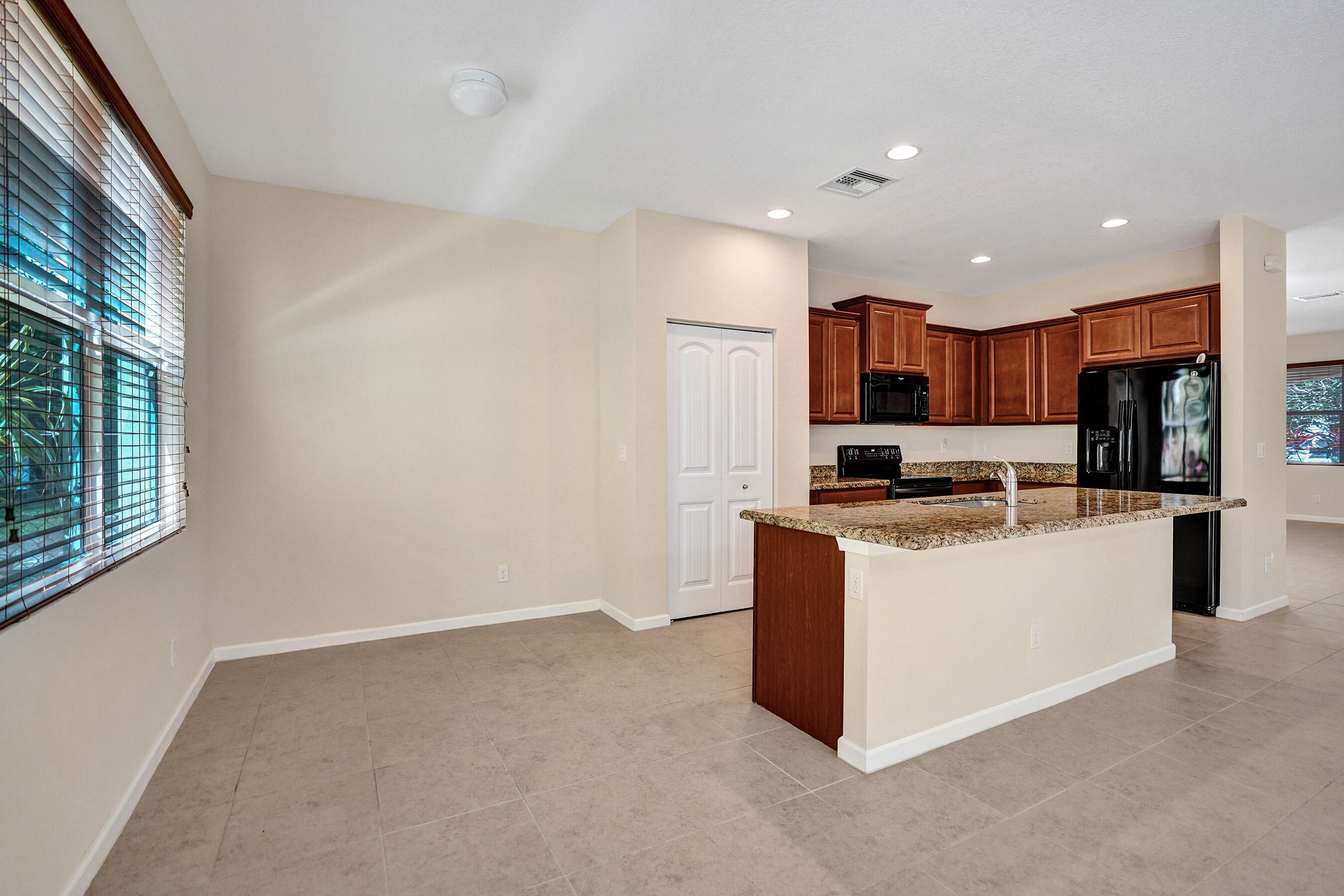 841 Palm Tree Lane West Palm Beach, FL 33415 - Photo 24 of 96 DSC00334