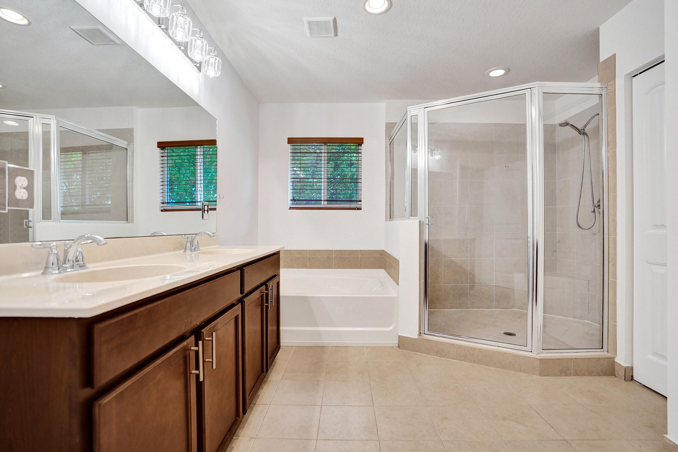 841 Palm Tree Lane West Palm Beach, FL 33415 - Photo 37 of 96 DSC00571