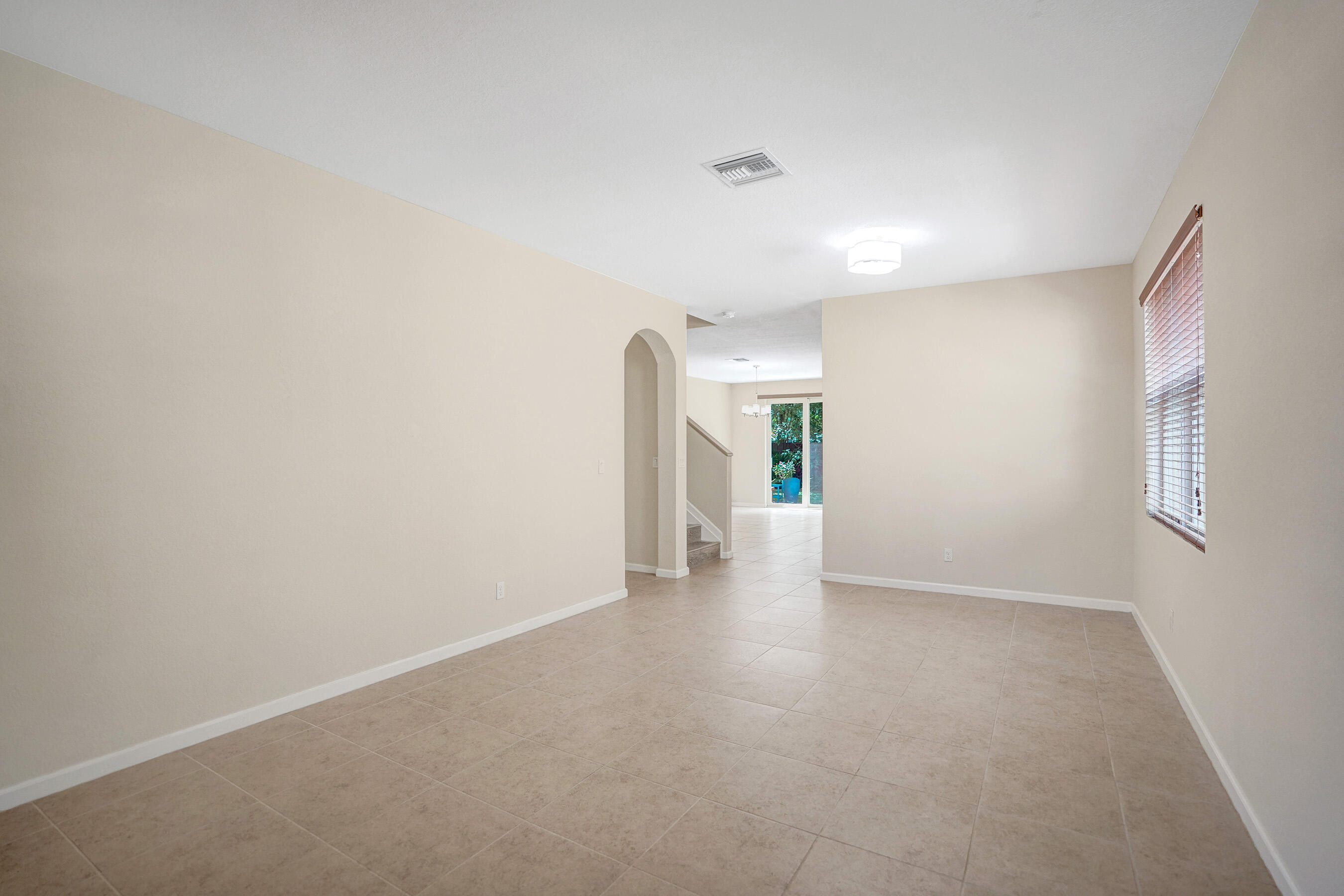 841 Palm Tree Lane West Palm Beach, FL 33415 - Photo 5 of 96 DSC00301