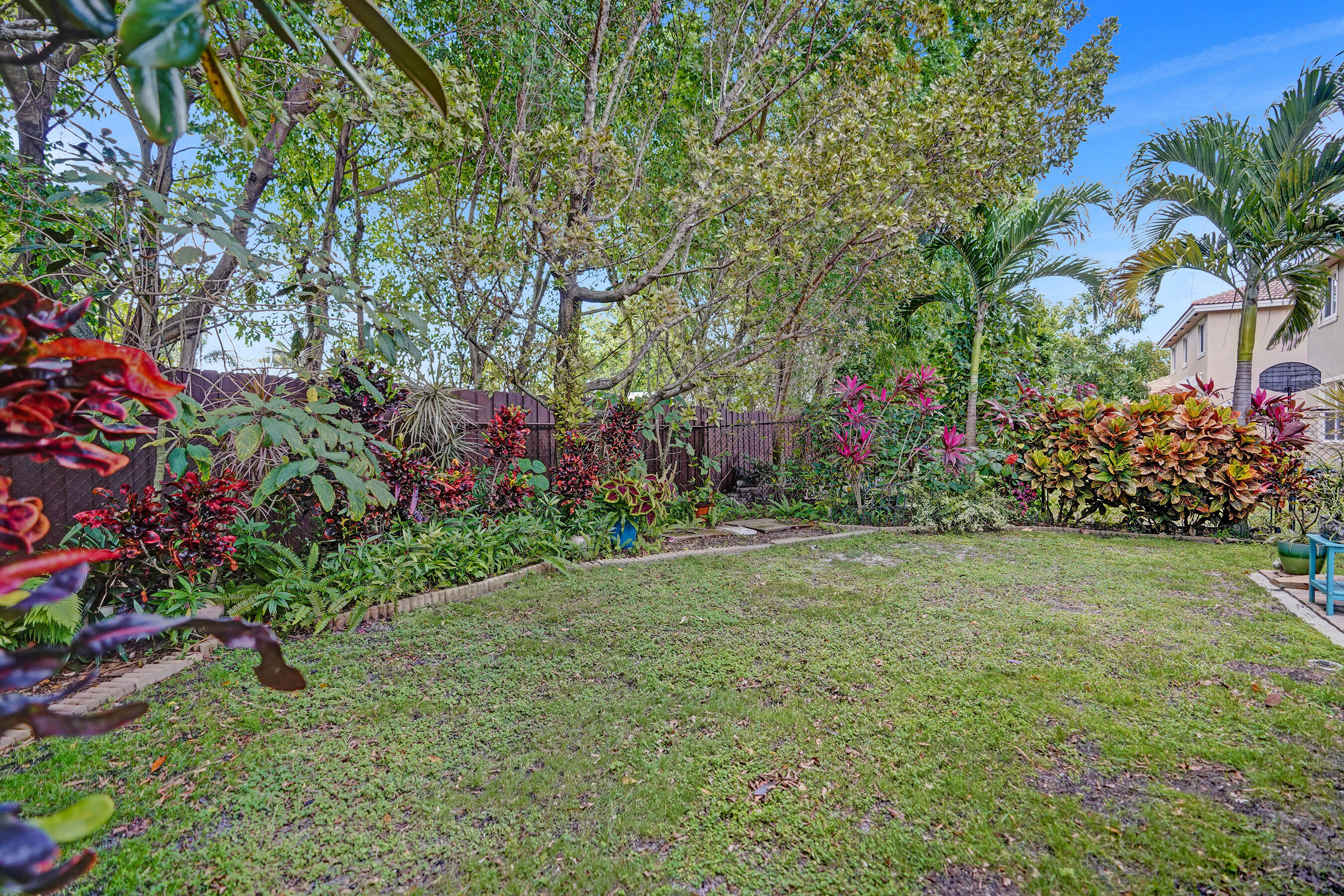 841 Palm Tree Lane West Palm Beach, FL 33415 - Photo 88 of 96 DSC00400