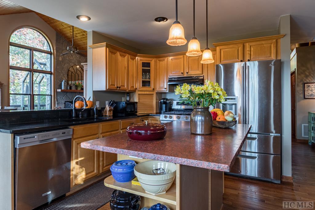 1152 Bright Mountain Road Cullowhee, NC 28723 - Photo 15 of 45 Gallery Image 15