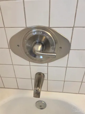 $1,750 | 207 Hart Drive, Pensacola, FL 32503