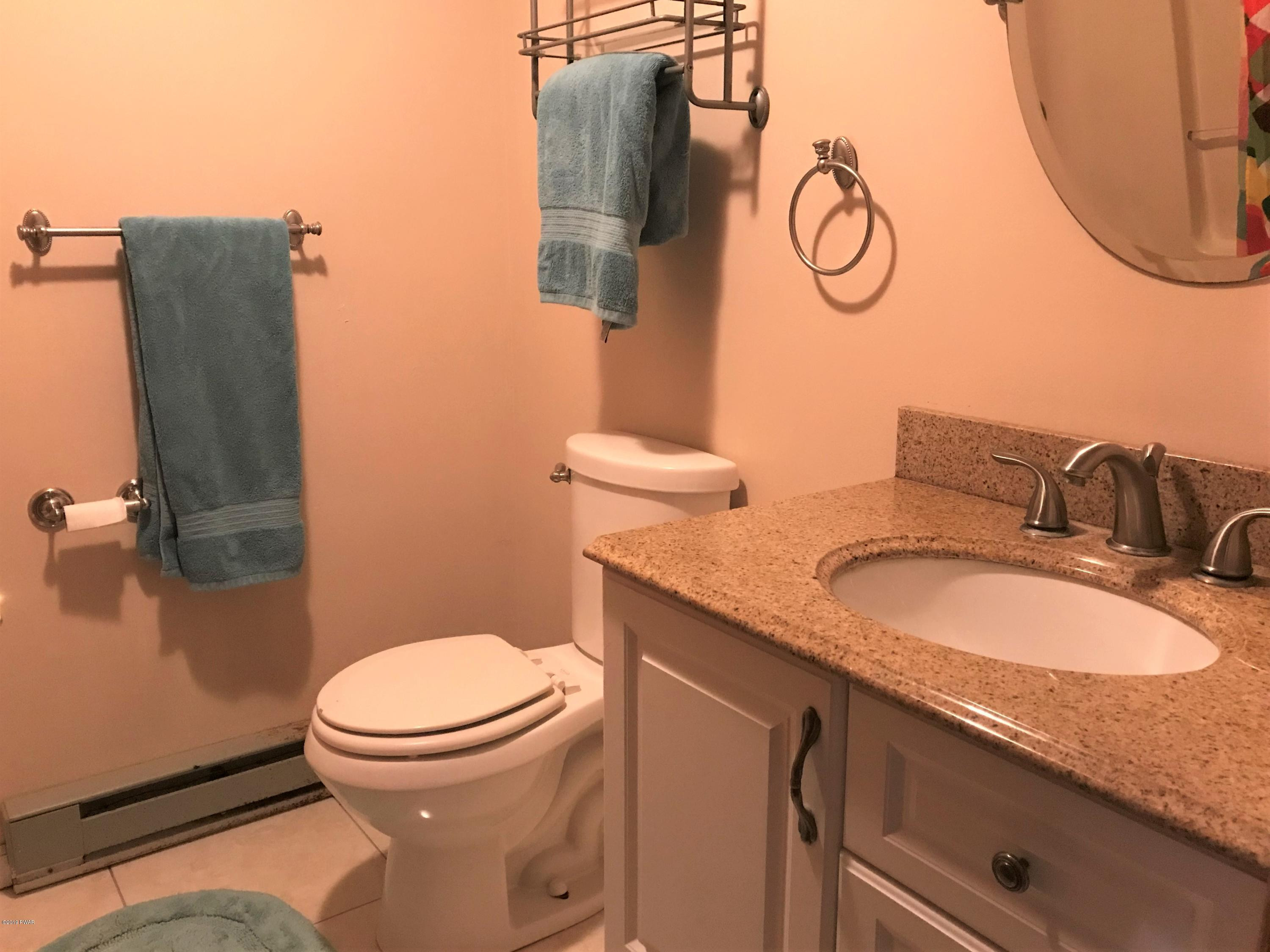 116 Keystone Drive Dingmans Ferry, PA 18328 - Photo 16 of 22