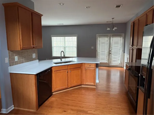 $2,300 | 358 Creek Manor Way, Suwanee, GA 30024