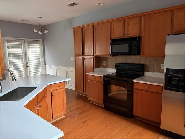 $2,300 | 358 Creek Manor Way, Suwanee, GA 30024