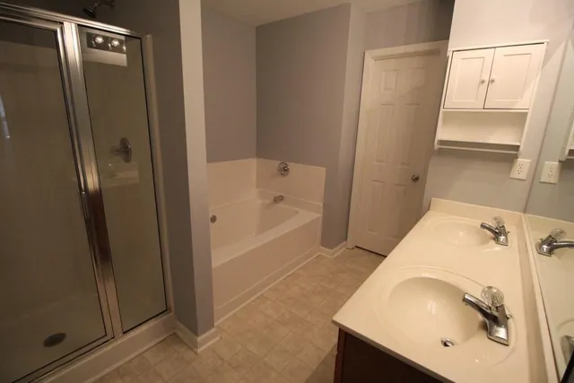 $2,300 | 358 Creek Manor Way, Suwanee, GA 30024