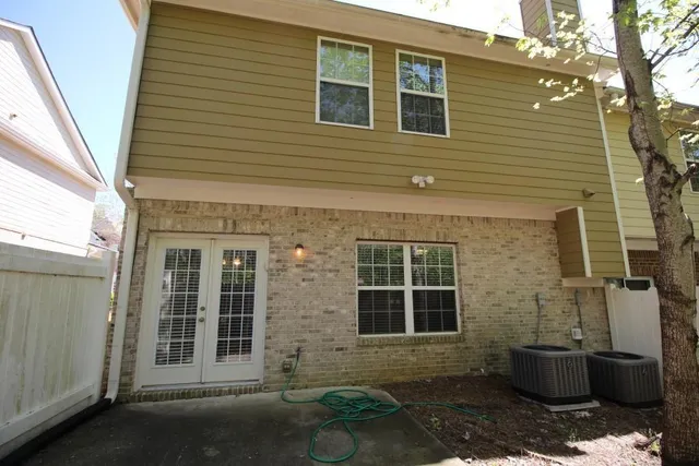 $2,300 | 358 Creek Manor Way, Suwanee, GA 30024