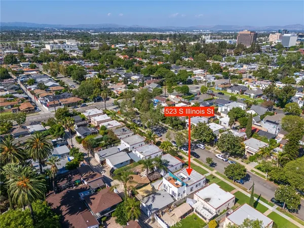$999,900 | 523 South Illinois Street, Anaheim, CA 92805