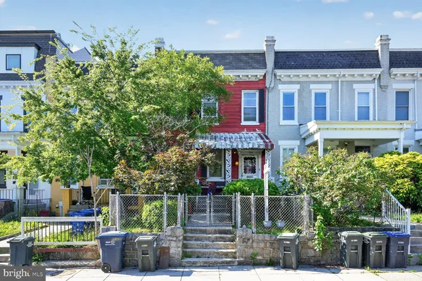 $599,000 | 418 Luray Place Northwest, Washington, DC 20010