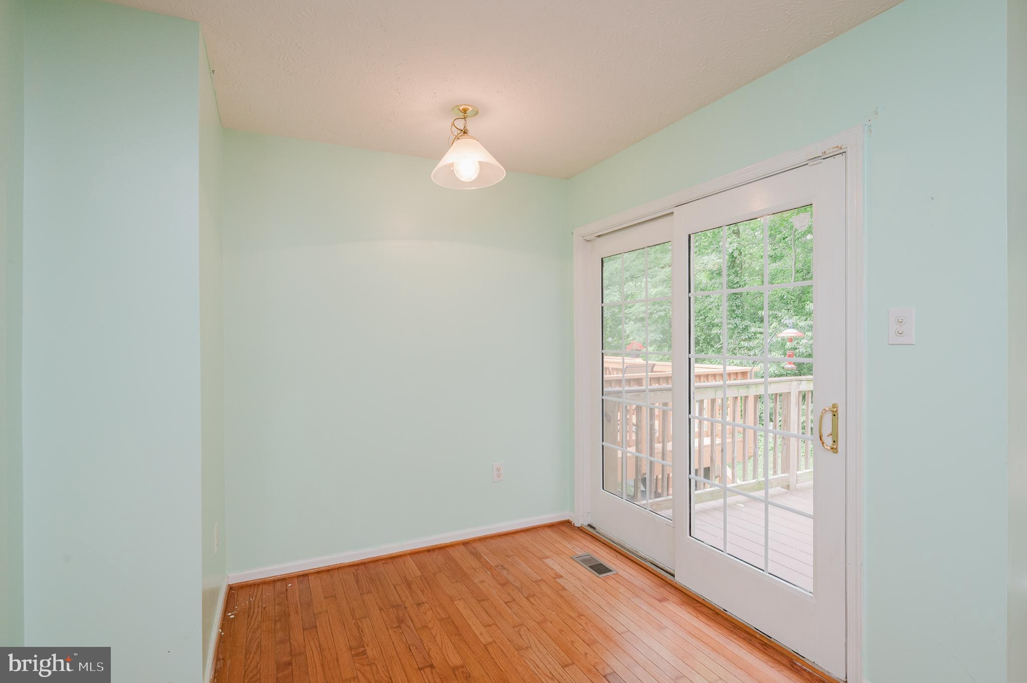 16 Whorl Court Baltimore, MD 21221 - Photo 11 of 30