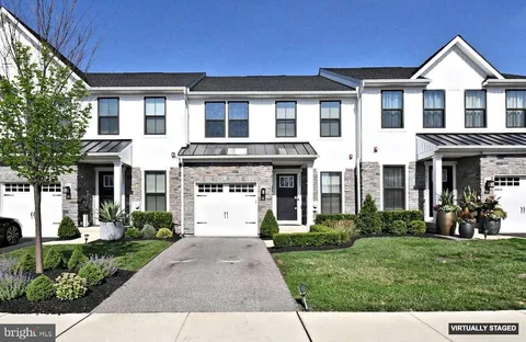 $464,900 | 8043 Milltown Circle, Cheltenham, PA 19012