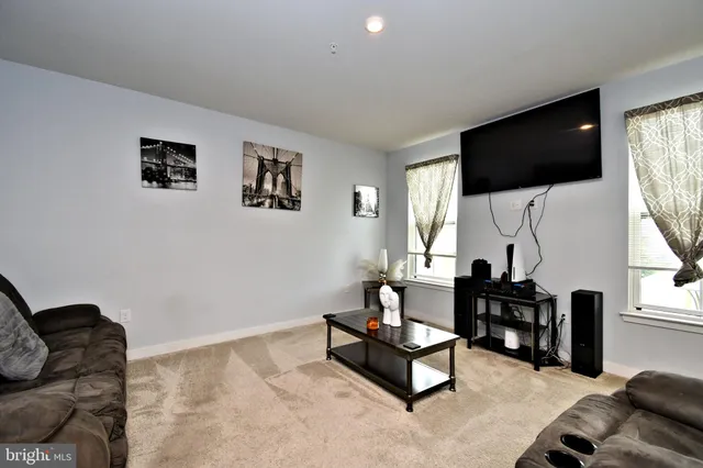 $465,900 | 8043 Milltown Circle, Cheltenham, PA 19012