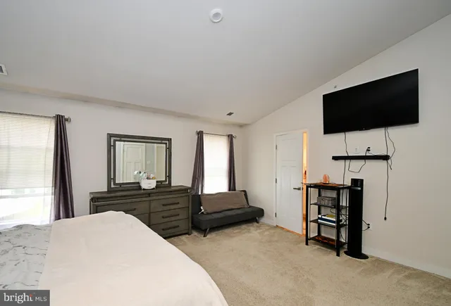 $465,900 | 8043 Milltown Circle, Cheltenham, PA 19012