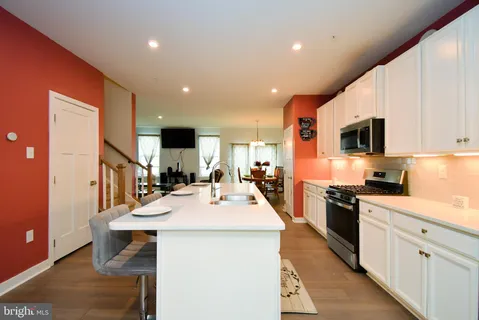 $465,900 | 8043 Milltown Circle, Cheltenham, PA 19012