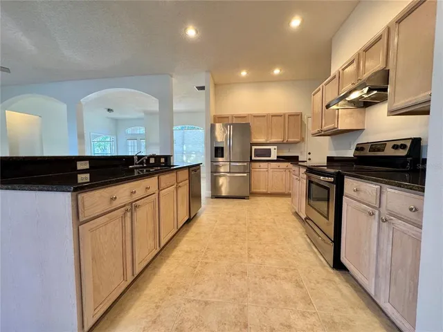 $899,000 | 111 41st Street Northeast, Bradenton, FL 34208