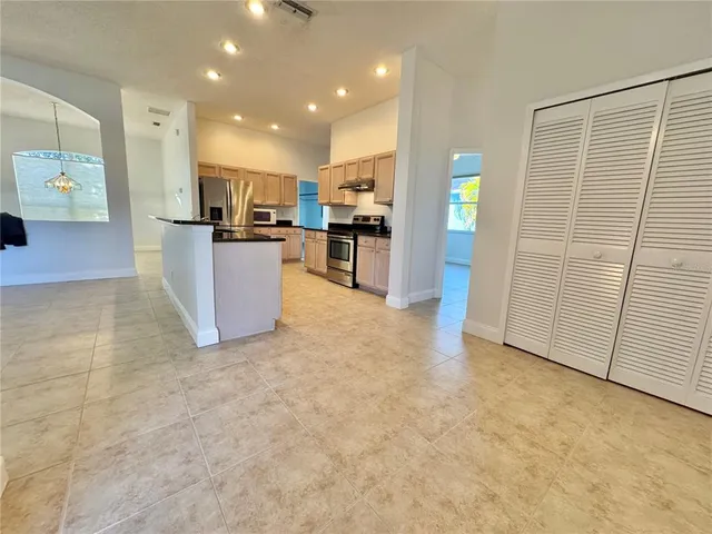 $899,000 | 111 41st Street Northeast, Bradenton, FL 34208