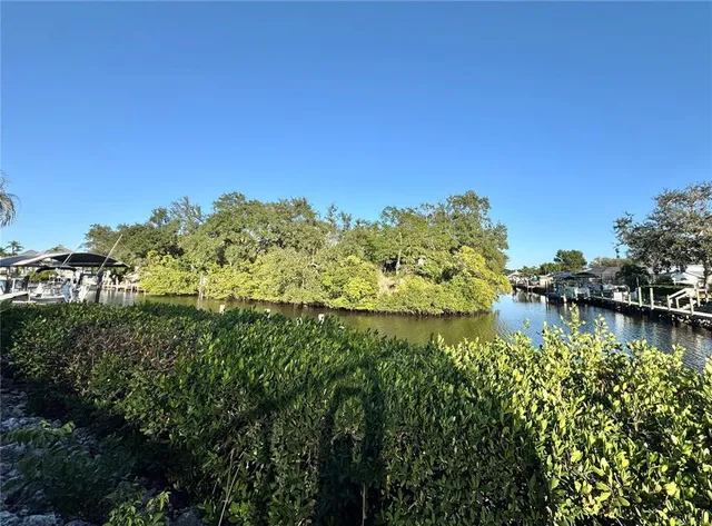 $899,000 | 111 41st Street Northeast, Bradenton, FL 34208